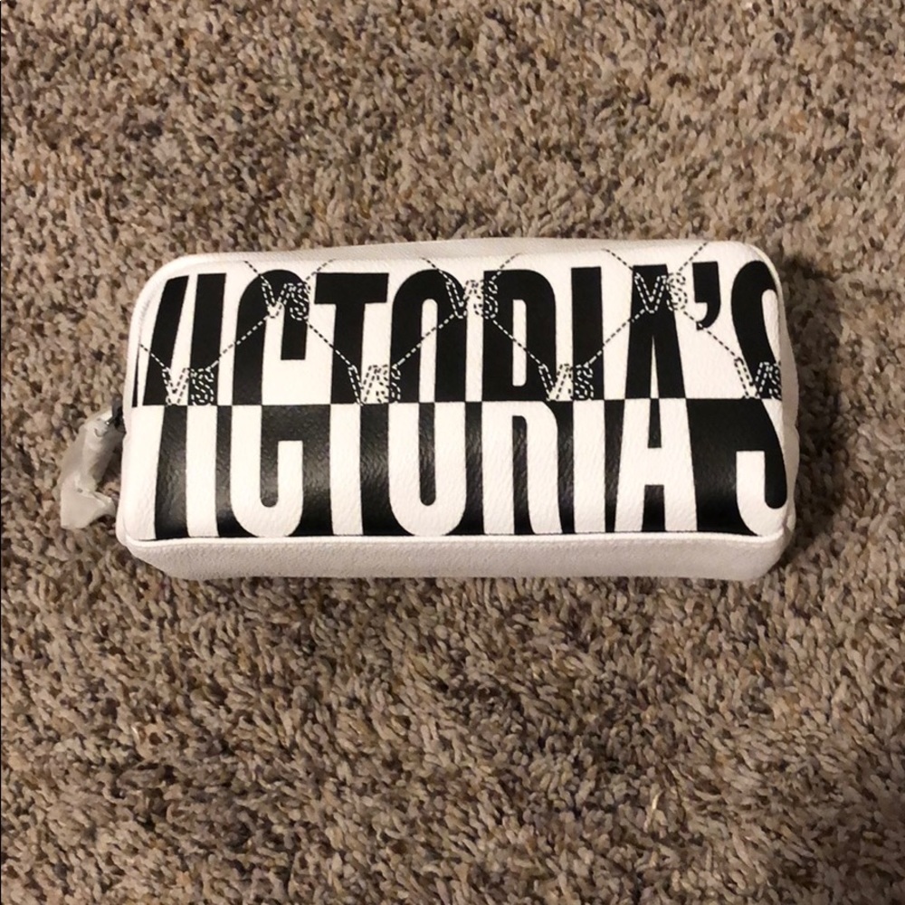 Makeup bag